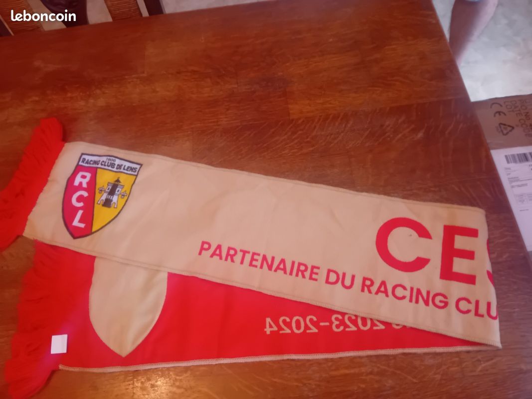 Echarpe du Racing Club de Lens RCL - Collection Echarpe du Racing Club de Lens RCL - Collection