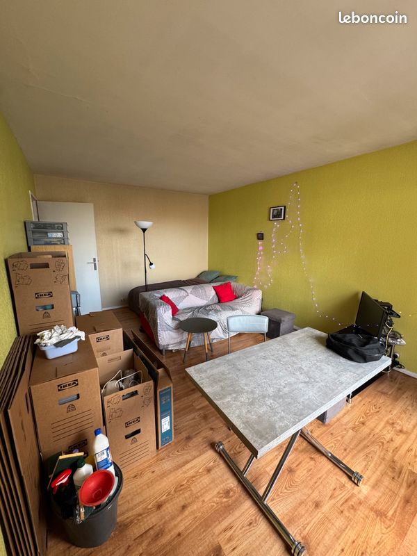 Appartement 1 pièce 28 m² · au Kremlin-Bicêtre · 28 m² · 970 €/mois