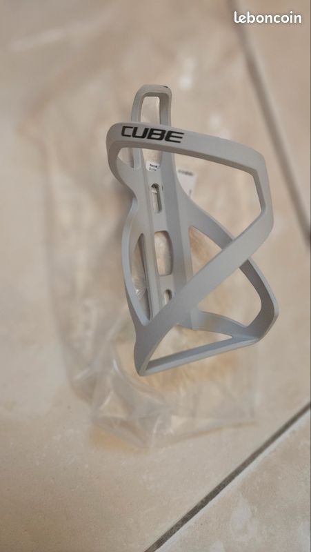 Porte bidon cube neuf (image 5)