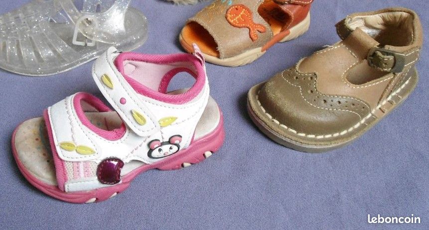 Chaussures : Sandales cuir TEX / Sandales tissu rose Pointure 19 (image 2)