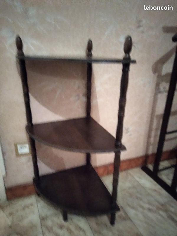 Etagere angle (image 1)
