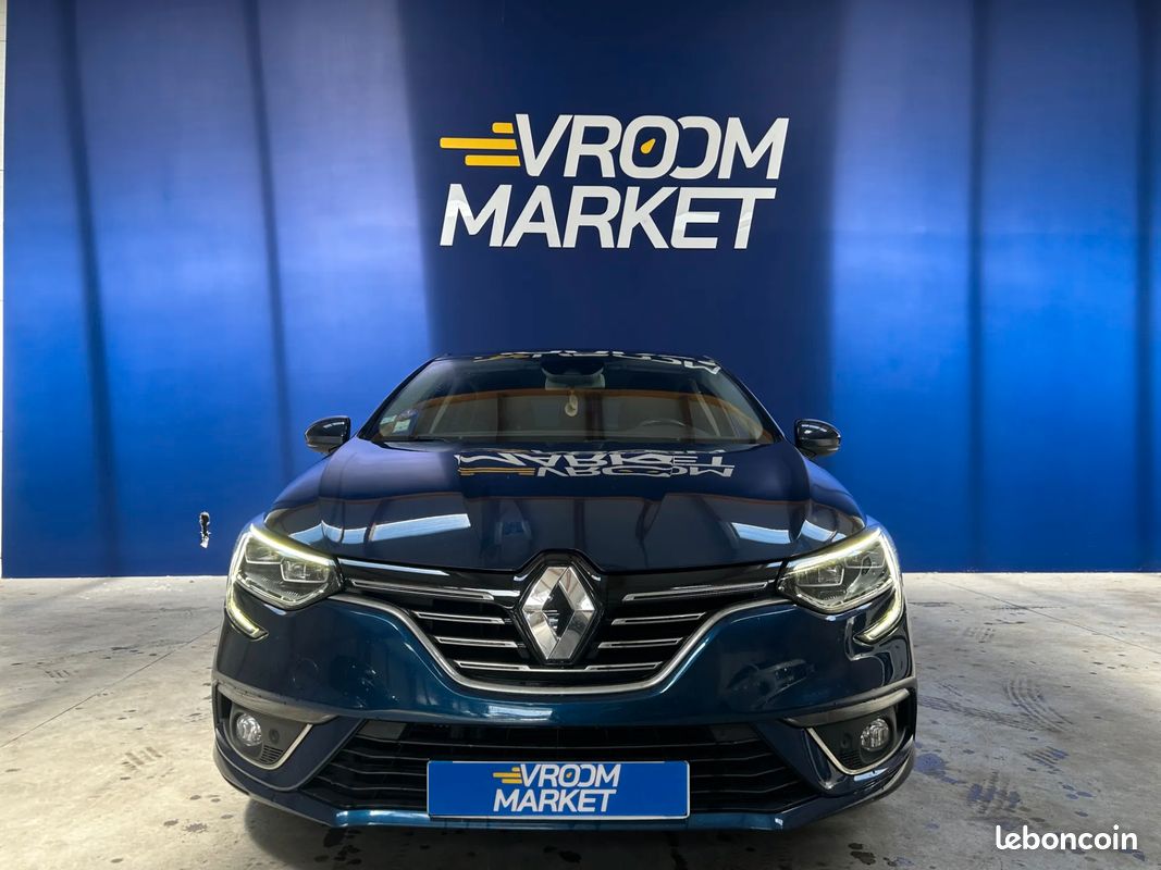 RENAULT Megane 1.3 140ch INTENS - 2020 - CarPlay - Boîte auto - Attelage - Caméra De Recul - Régulateur - Lumière D'Ambiance - Carte Main Libre (image 8)