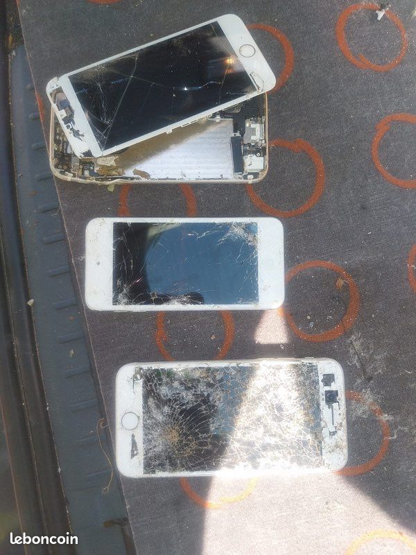 Téléphones pour pièces (image 1)