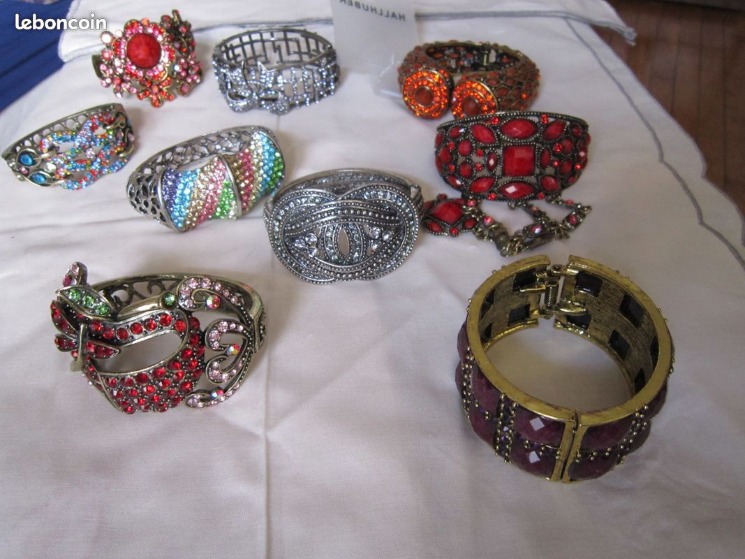Divers bracelets rigides (image 5)