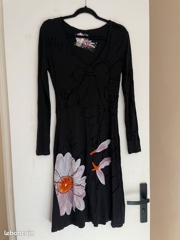 adorable robe été rouge DESIGUAL taille 13 14 ans EXCELLENT ÉTAT
