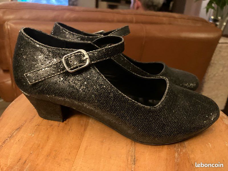 Escarpins Noirs à Lanières Pailletés TK Maxx - Taille UK 6 (39 EU), Neufs En Boîte - Emilio LucaX