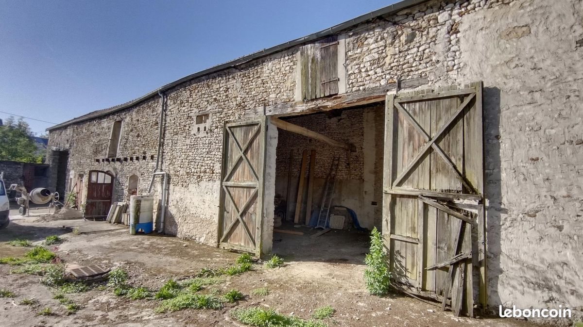 Propriété 10 pièces 400 m² (image 10)
