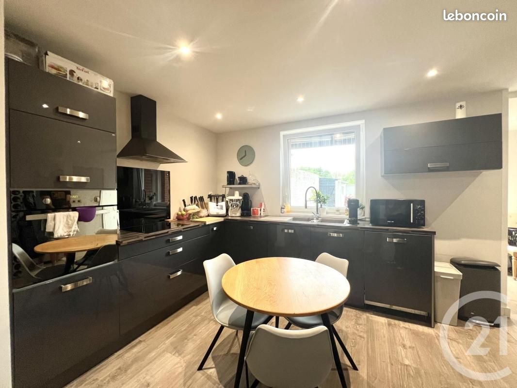 Maison 5 pièces 105 m² · à Erquinghem-Lys · 105 m² · 1 020 €/mois