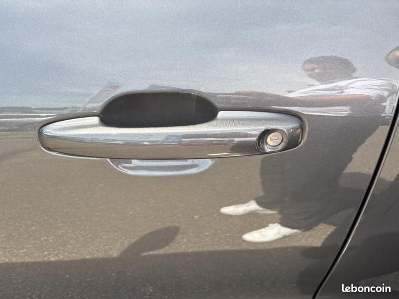 Ford Kuga 2.5 Duratec 180ch Hybrid FlexiFuel ST-Line X Powershift (image 27)