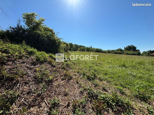 Terrain 2120 m² VILLEBRUMIER