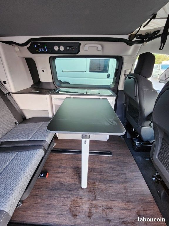 Van Aménagé POSSL Campster sur Peugeot Traveller en boite Mécanique 145 cv avec toit relevable en PROMO (image 7)