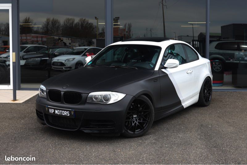 BMW SERIE 1 135I COUPE LCI E82 N55 306 cv PACK M SPORT DKG7 135 I CARNET COMPLET BMW (image 1)