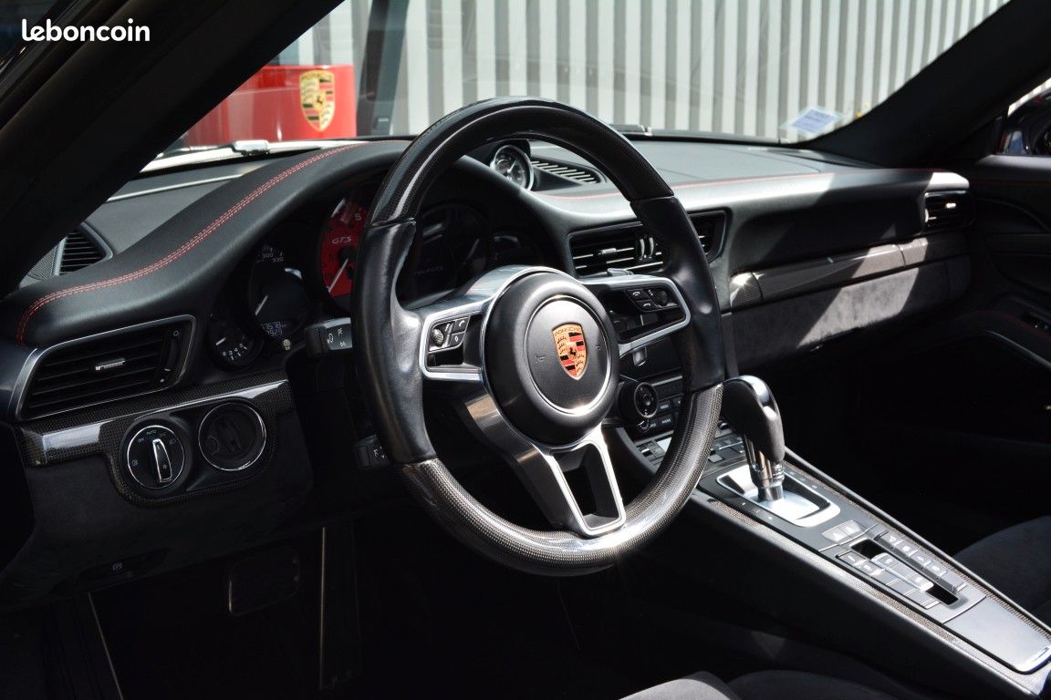 Porsche 991.2 Targa 4 GTS 450 cv (image 8)