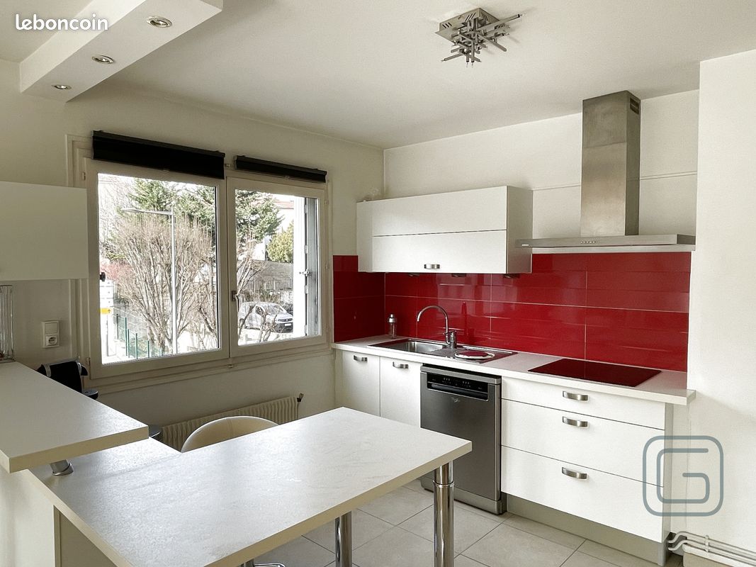 Appartement 3 pièces 74 m² · à Lyon · 74 m² · 1 201 €/mois