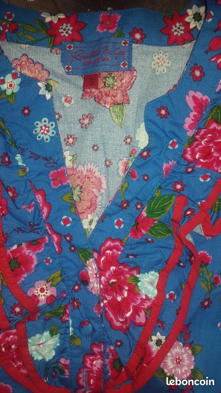 Vends chemisier fleurs taille S (image 2)