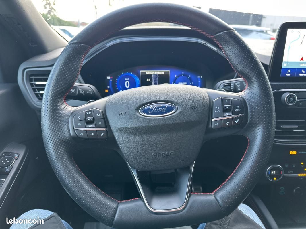Ford Kuga 1.5 EcoBlue 120 S&S BVA8 ST-Line (image 22)