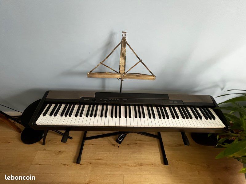 Piano synthé CASIO (image 1)
