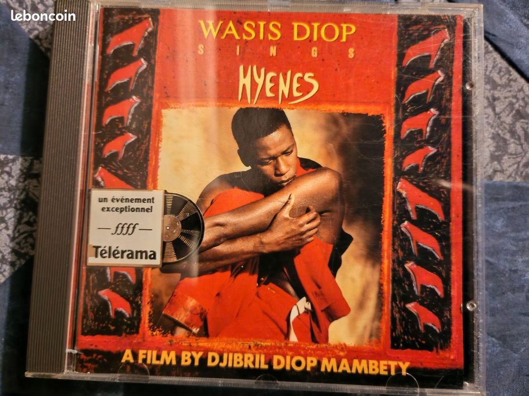 Cd wasis Diop sings Hyènes (image 1)