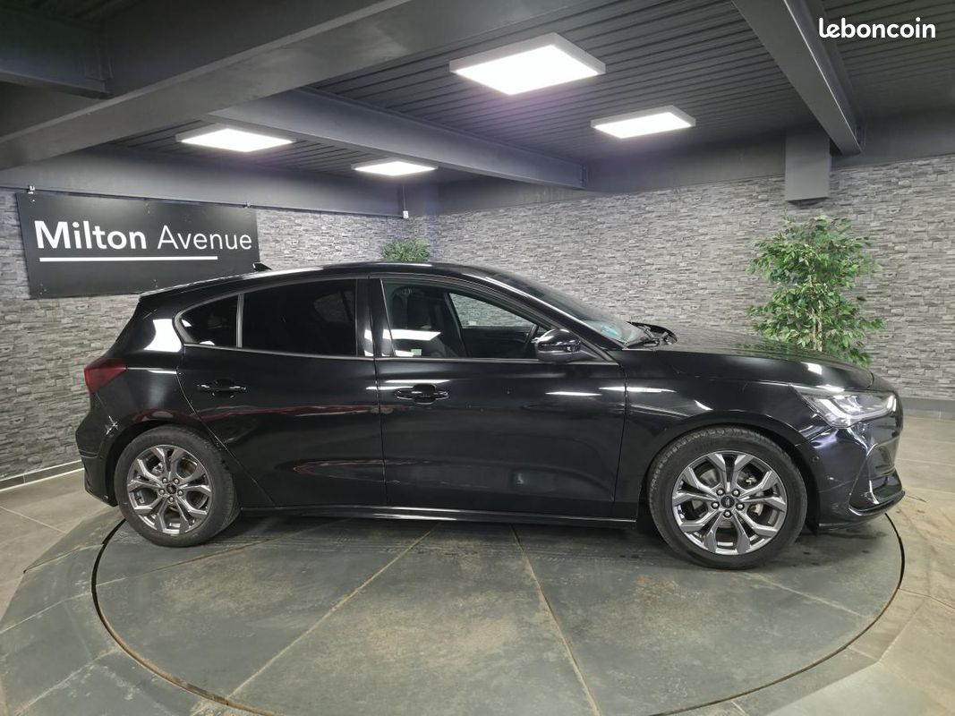 FORD FOCUS 1.0 EcoBoost mHEV - 155 - BV PowerShift ST Line (image 5)