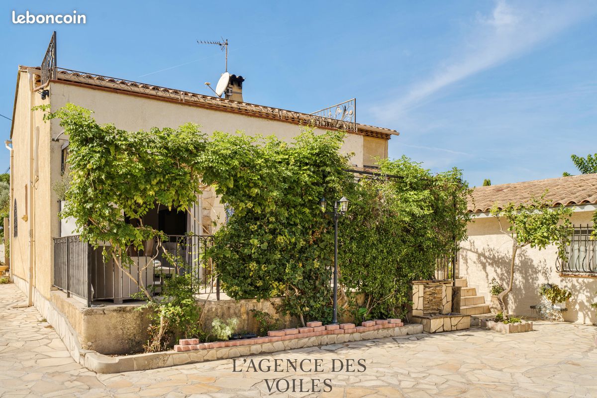 Maison 6 pièces 136 m² · à La Seyne-sur-Mer · 136 m² · 525 000 €