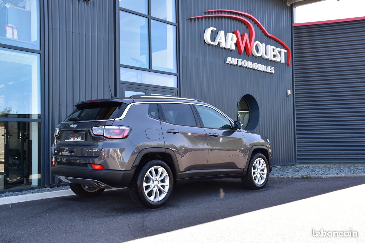 Jeep Compass Limited BVA • 15990 km • 1ère Main • Pack hiver • Camera (image 5)