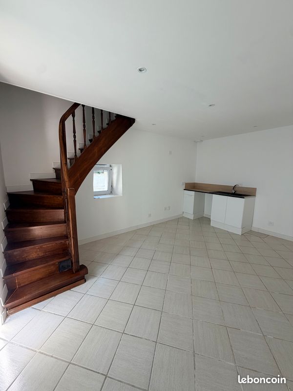 Maison 2 pièces 32 m² · à Fontenay-le-Comte · 32,2 m² · 600 €/mois