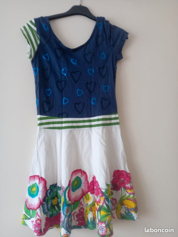 Robe Desigual 11-12 ans (image 2)