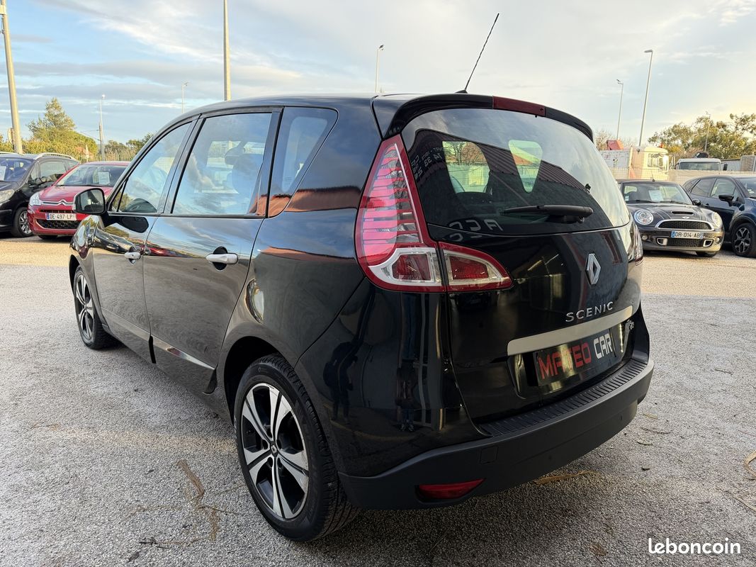 Renault SCENIC III 1.6 DCI 130CH ENERGY BOSE ECO² (image 3)