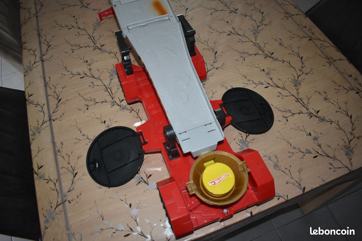 Camion piste géante Hot Wheels Monster Trucks (image 7)