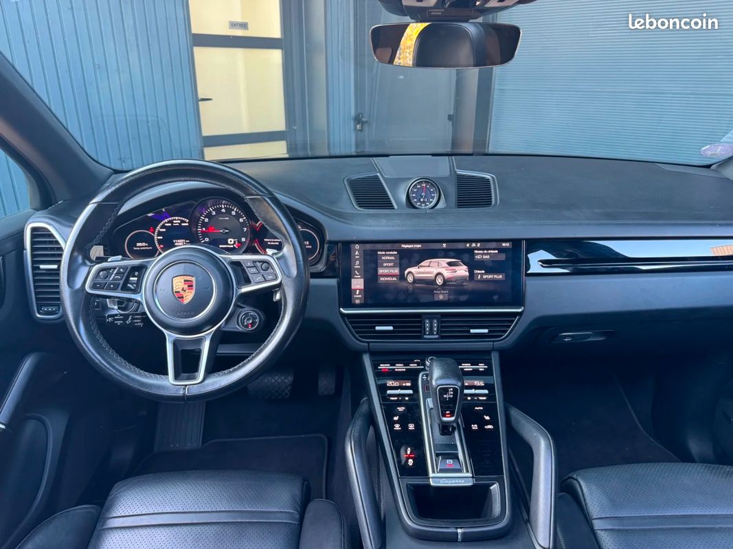 PORSCHE CAYENNE 3.0 V6 340 ch Tiptronic BVA S I Garanție I Suivi Porsche (image 23)