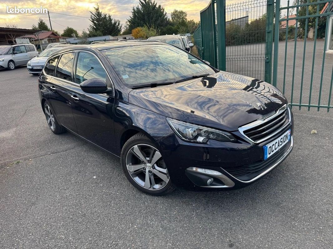 Peugeot 308 II SW 2.0 BLUEHDI 150 S&S FELINE EAT6 (image 3)