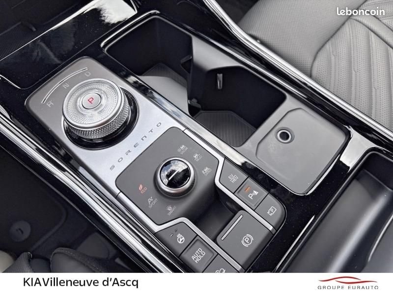 Kia Sorento 1.6 T-GDi 288ch PHEV Premium Business 4x4 7 places (image 15)