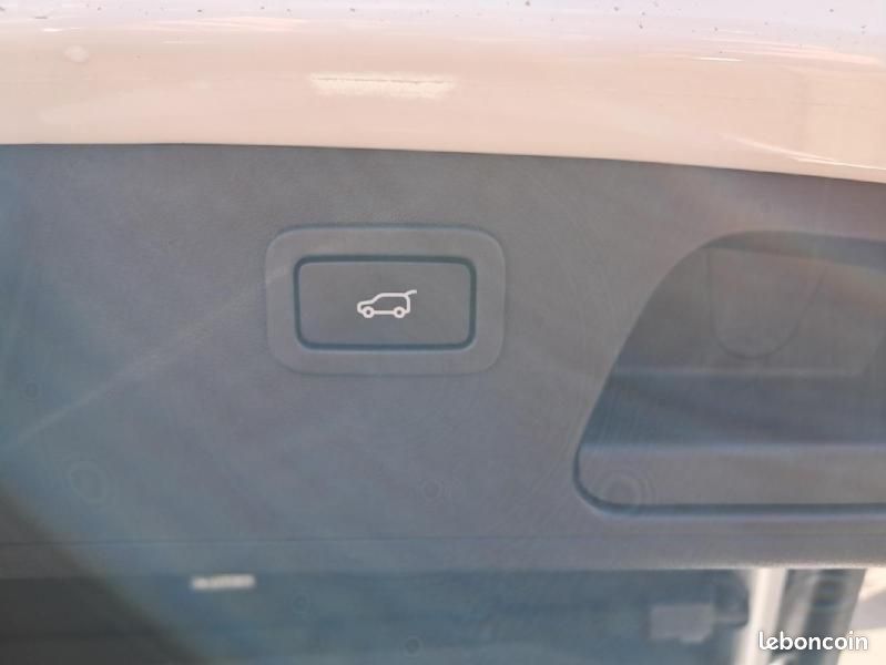 Jaguar E-Pace 2.0D 150ch R-Dynamic S AWD BVA9 (image 25)