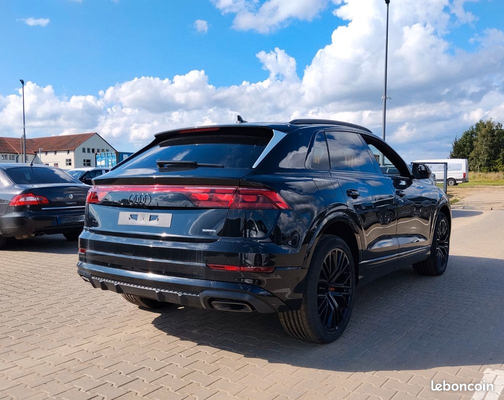 Nouvelle Audi Q8 TFSI eHybrid 490ch Quattro Competition Phase 2 neuf -30% (image 9)