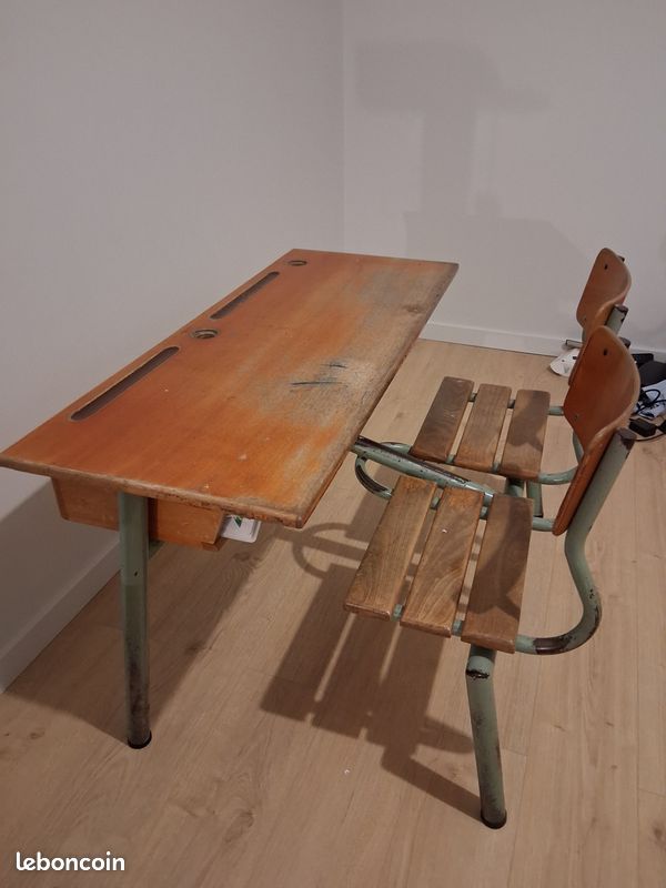 Bureau écolier (image 1)