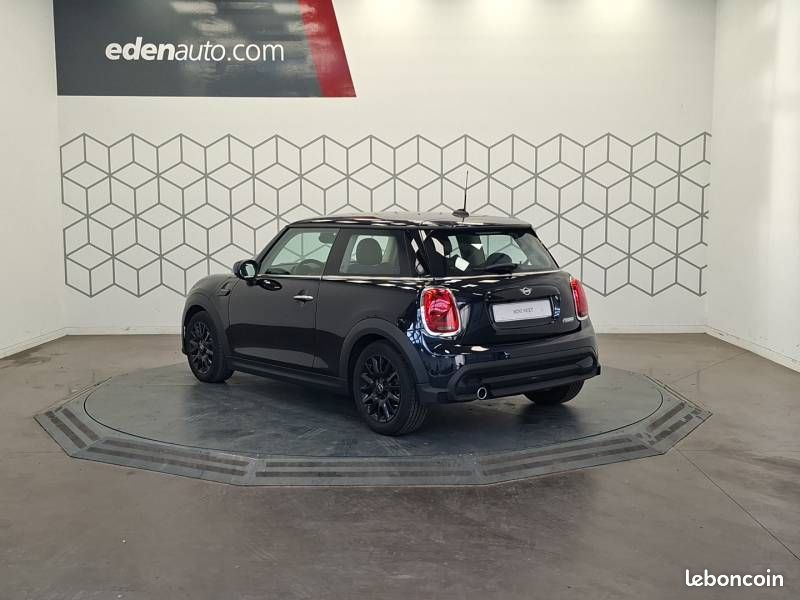 Mini Hatch 3 Portes Cooper 136 ch DKG7 Edition Camden (image 3)