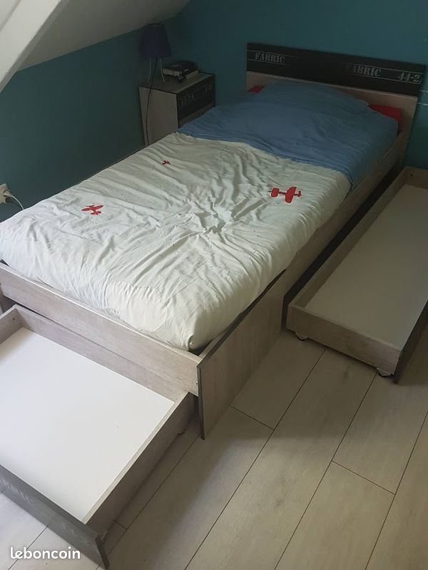 Vend lit adolescent : 3 tiroirs, matelas et sommier (image 2)