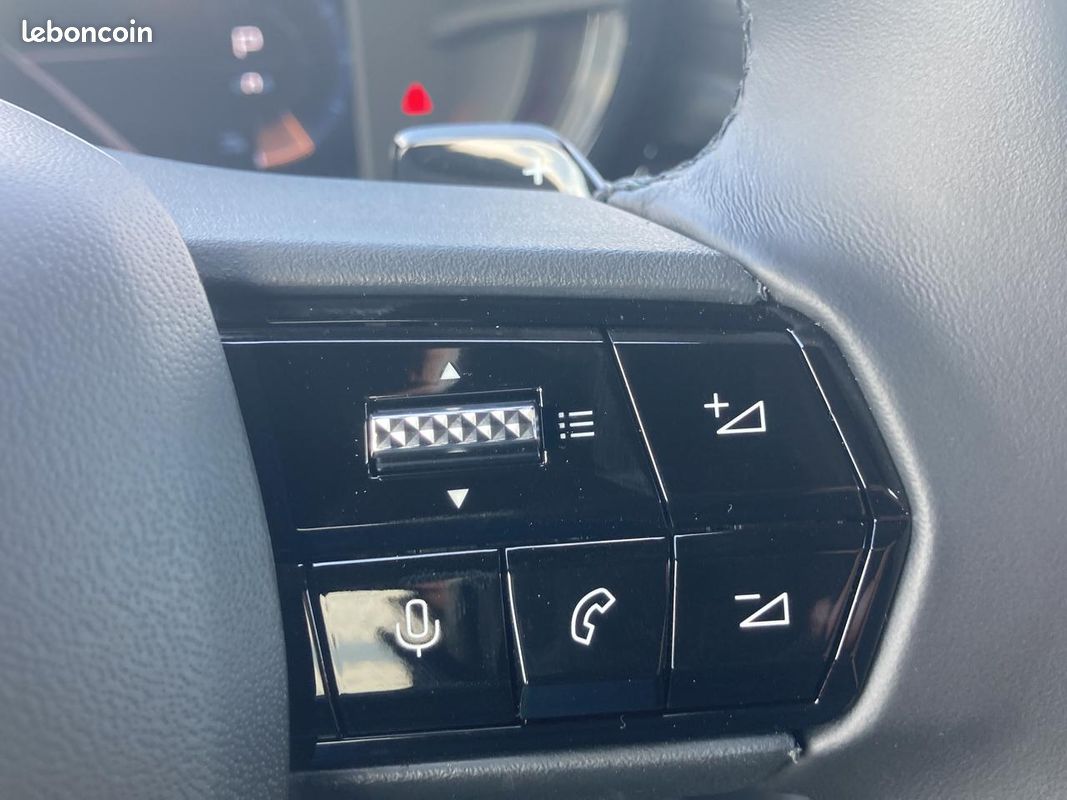 ALFA ROMEO JUNIOR 1.2 ibrida 145 speciale e-dct6 (image 17)