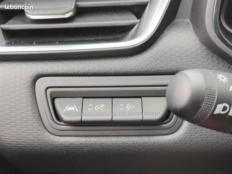 Renault Clio 1.6 E-Tech hybride 145ch Equilibre (image 22)
