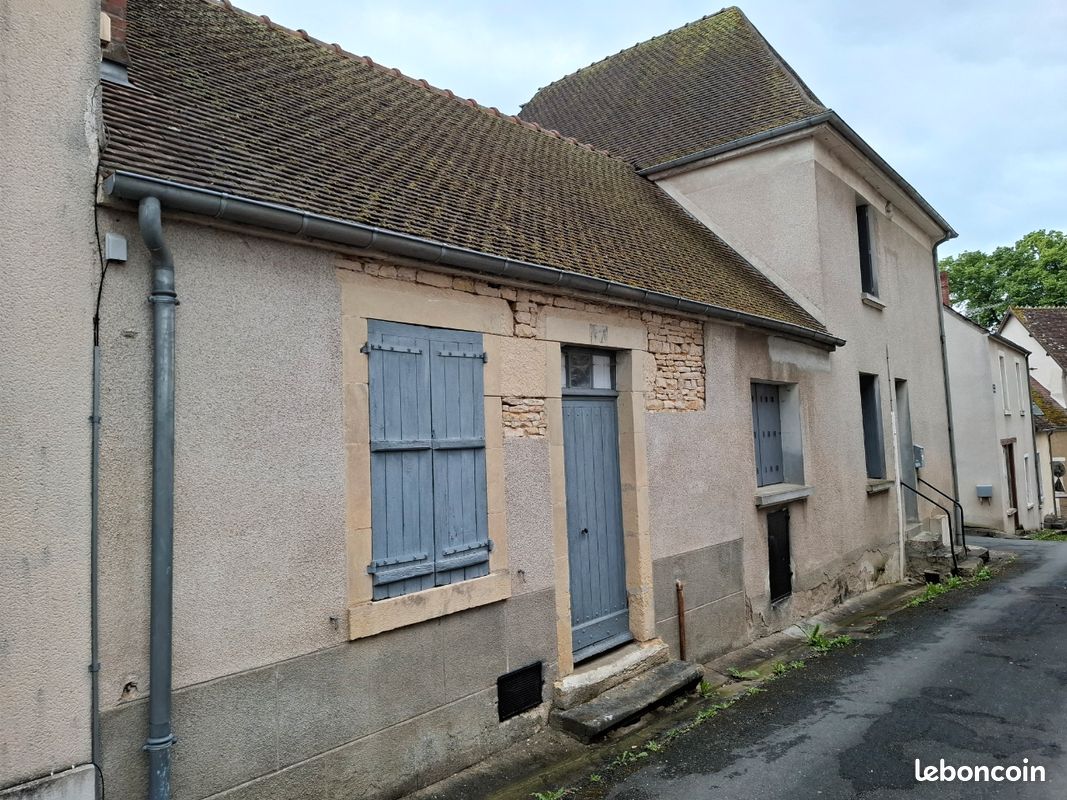 Maison 3 pièces 75 m² · à Dun-sur-Auron · 75 m² · 60 000 €