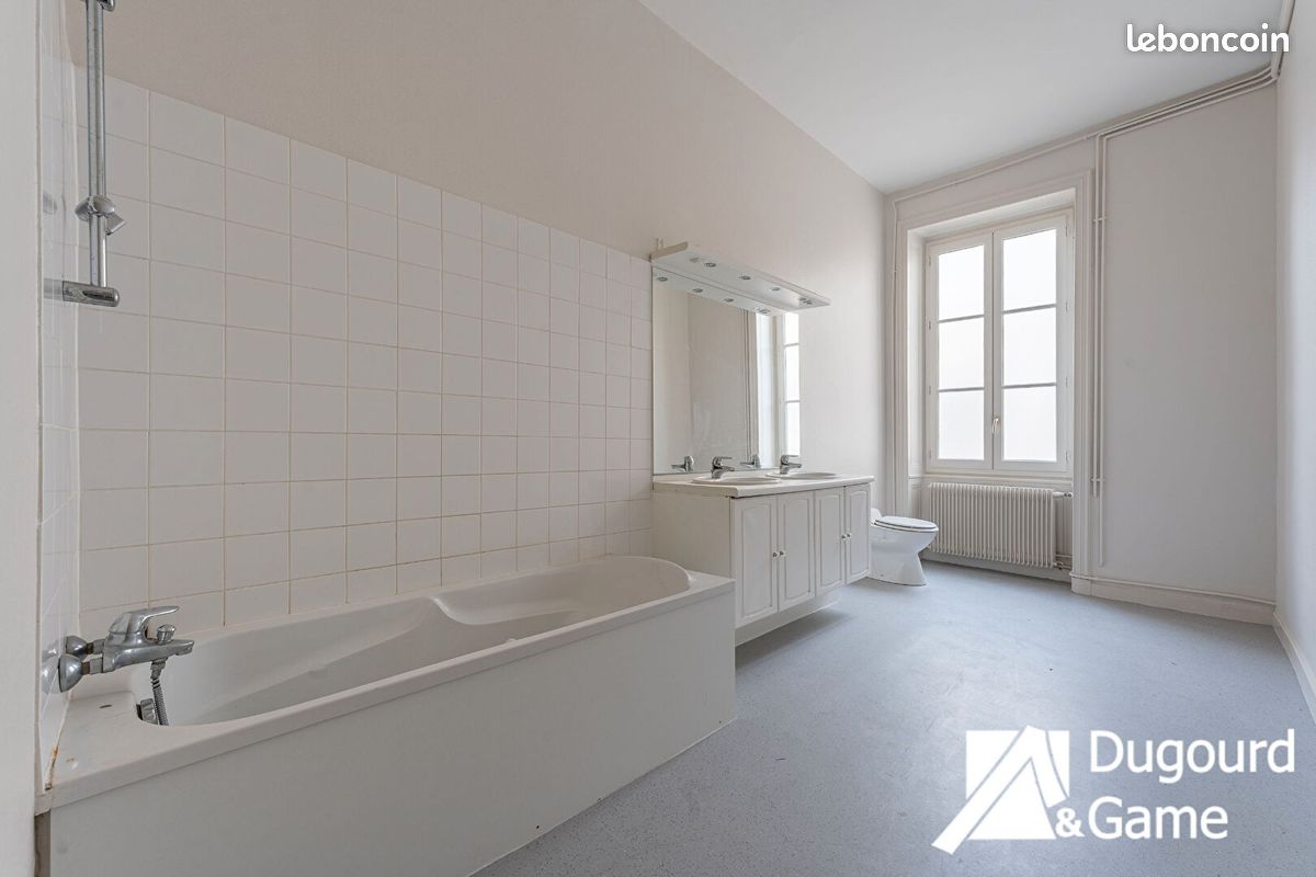 Appartement a louer roanne - 5 pièce(s) - 168 m2 - Surfyn