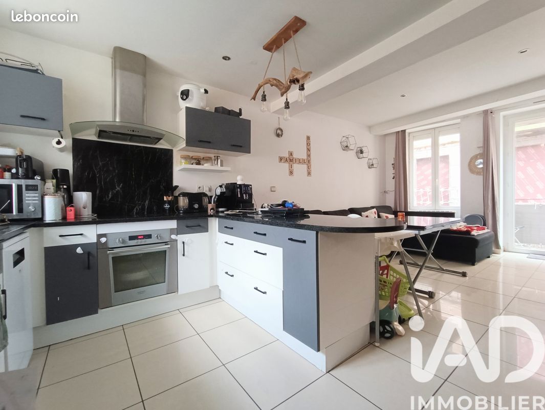 Maison 5 pièces 128 m² · à Rive-de-Gier · 128 m² · 139 000 €