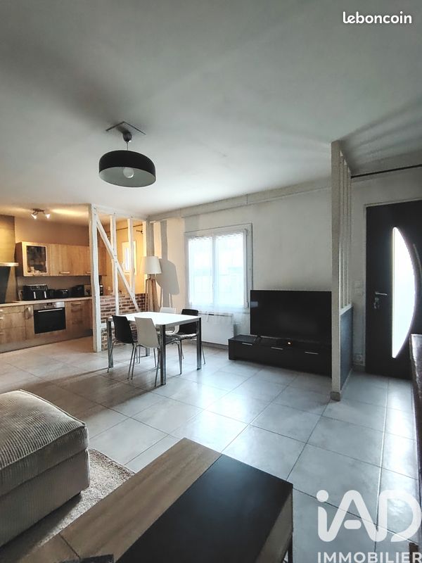 Maison 4 pièces 83 m² · à Pecqueuse · 83 m² · 239 000 €