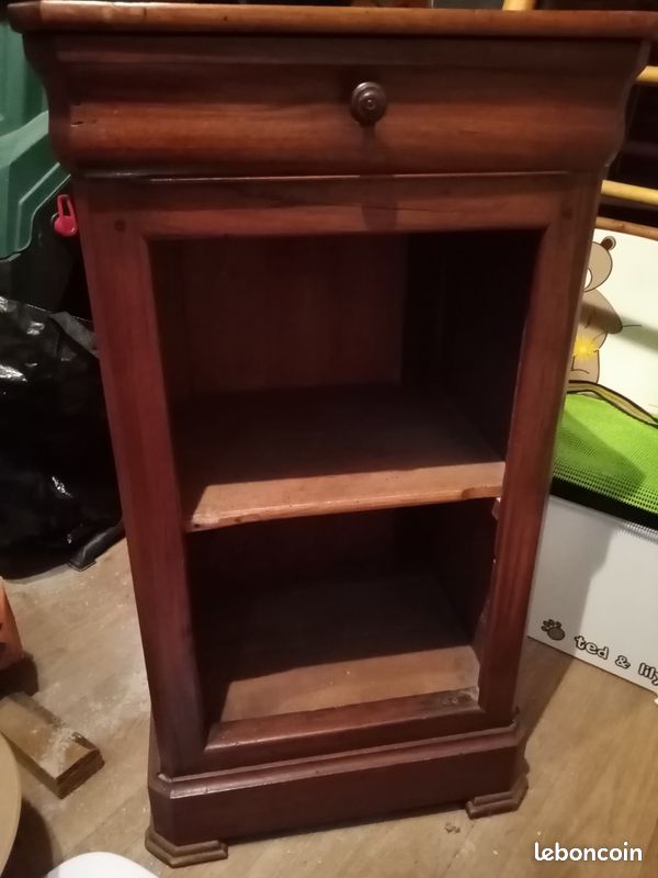 Petit meuble ancien pour rangement (image 1)