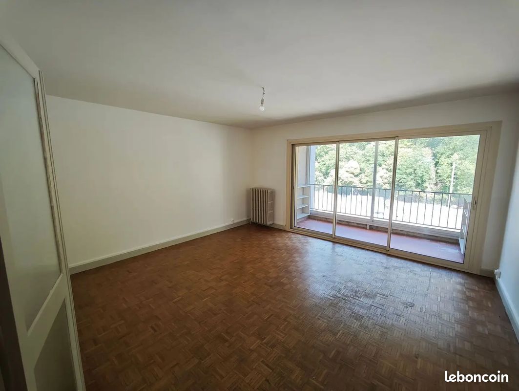 Appartement 3 pièces 66 m² · à Foix · 66 m² · 120 000 €