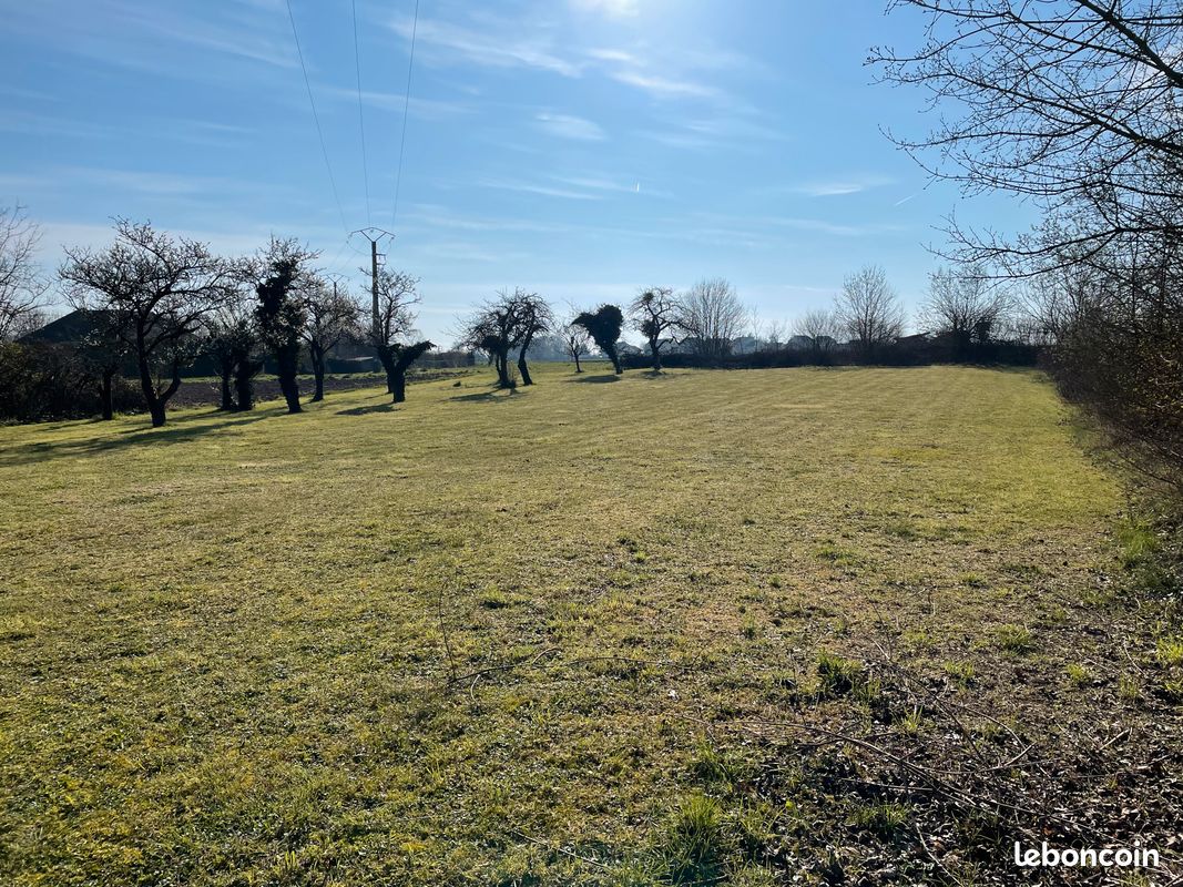 Terrain à MAILLY LE CAMP · à Mailly-le-Camp · 39 900 €
