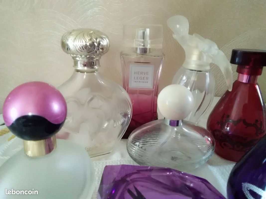 8 Flacons de parfum (vide) (image 2)