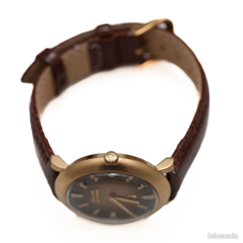Montre Suisse de luxe vintage homme et femme Bulova Accutron plaquée or jamais portée (image 9)