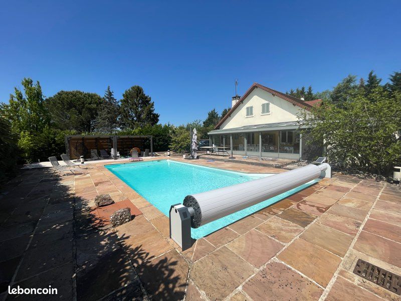Maison 7 pièces 200 m² · à Sainte-Croix-en-Bresse · 200 m² · 285 000 €