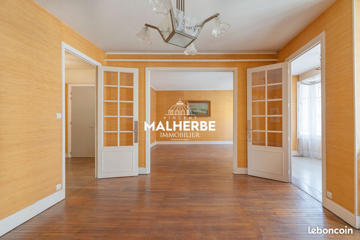 Appartement 5 pièces 121 m² · à Nancy · 121 m² · 194 000 €